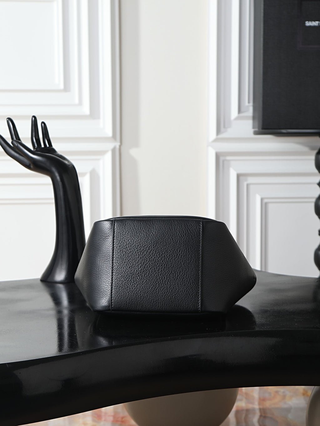 SAINT LAURENT LE 5 À 7 BABY BEA in grained leather