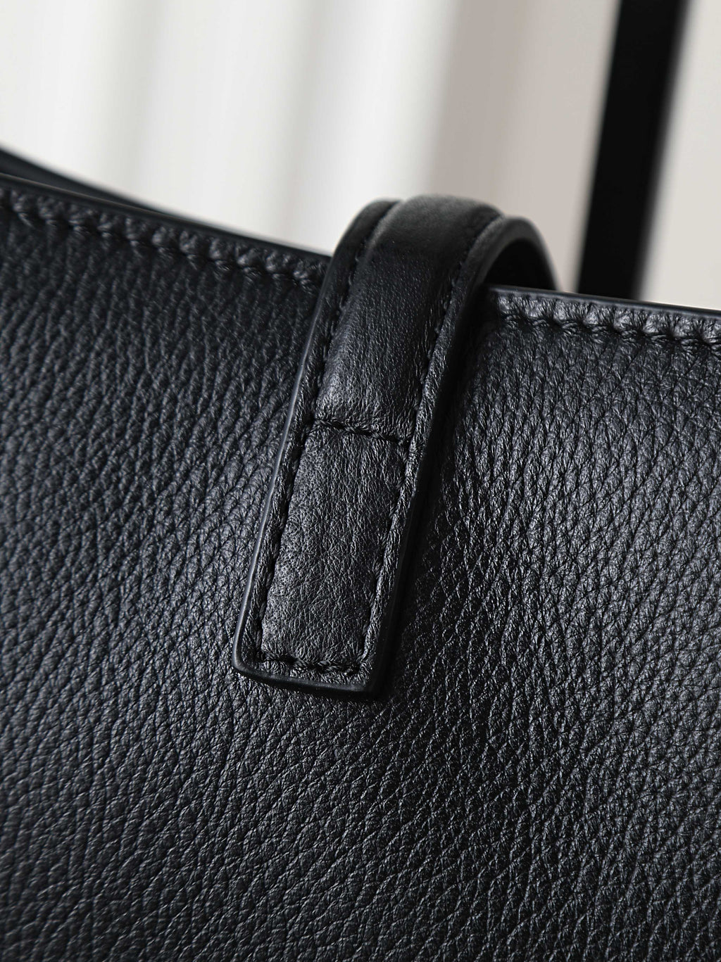 SAINT LAURENT LE 5 À 7 SMALL BEA in grained leather