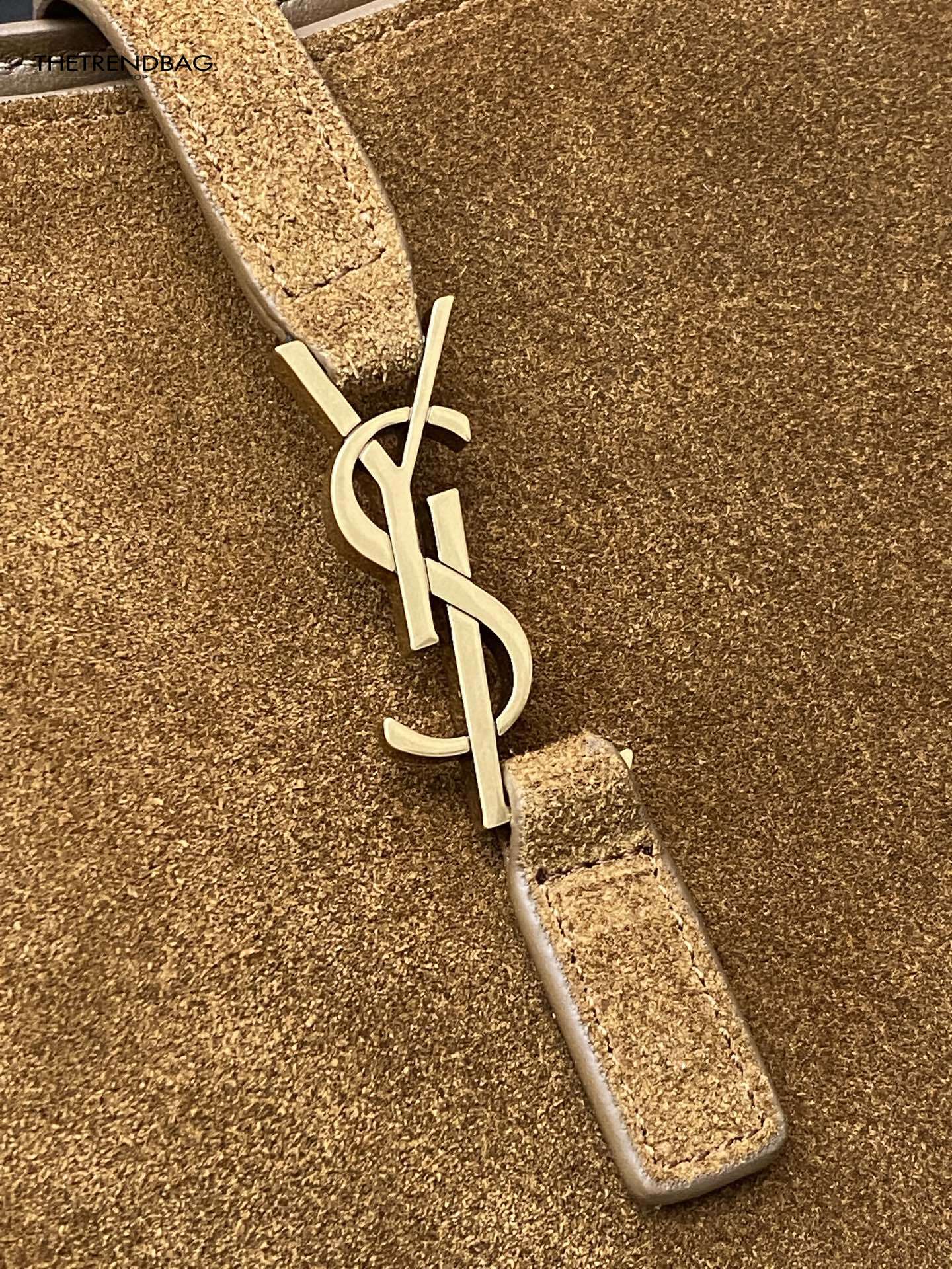 SAINT LAURENT LE 5 À 7 BABY BEA in suede