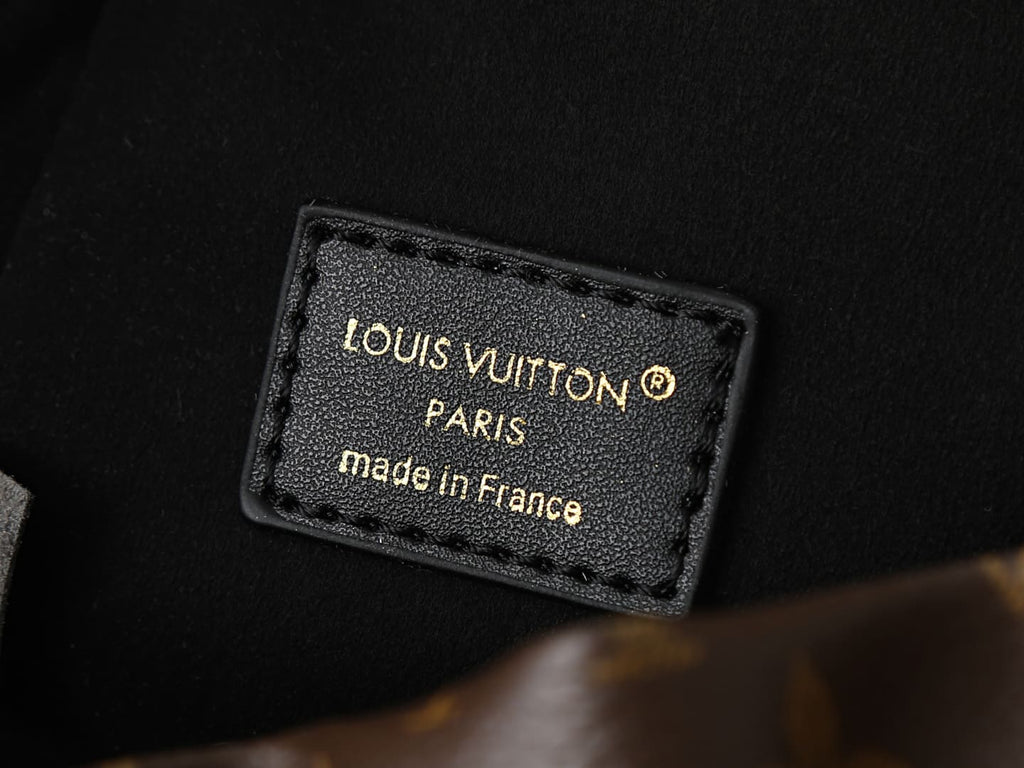 LOUIS VUITTON M28515 Noé Trunk