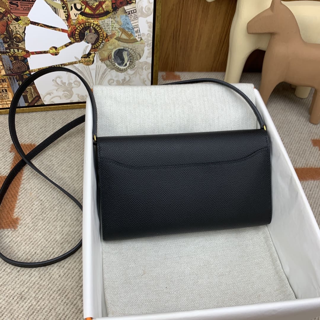 Hermès Constance To Go wallet