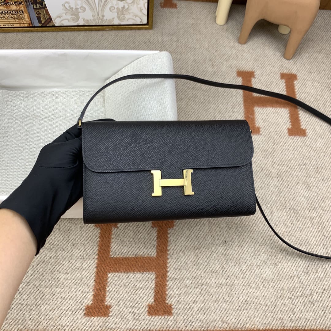 Hermès Constance To Go wallet