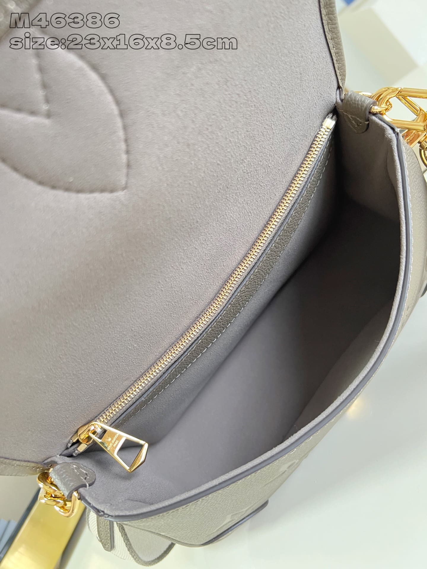 LOUIS VUITTON M46386 Diane