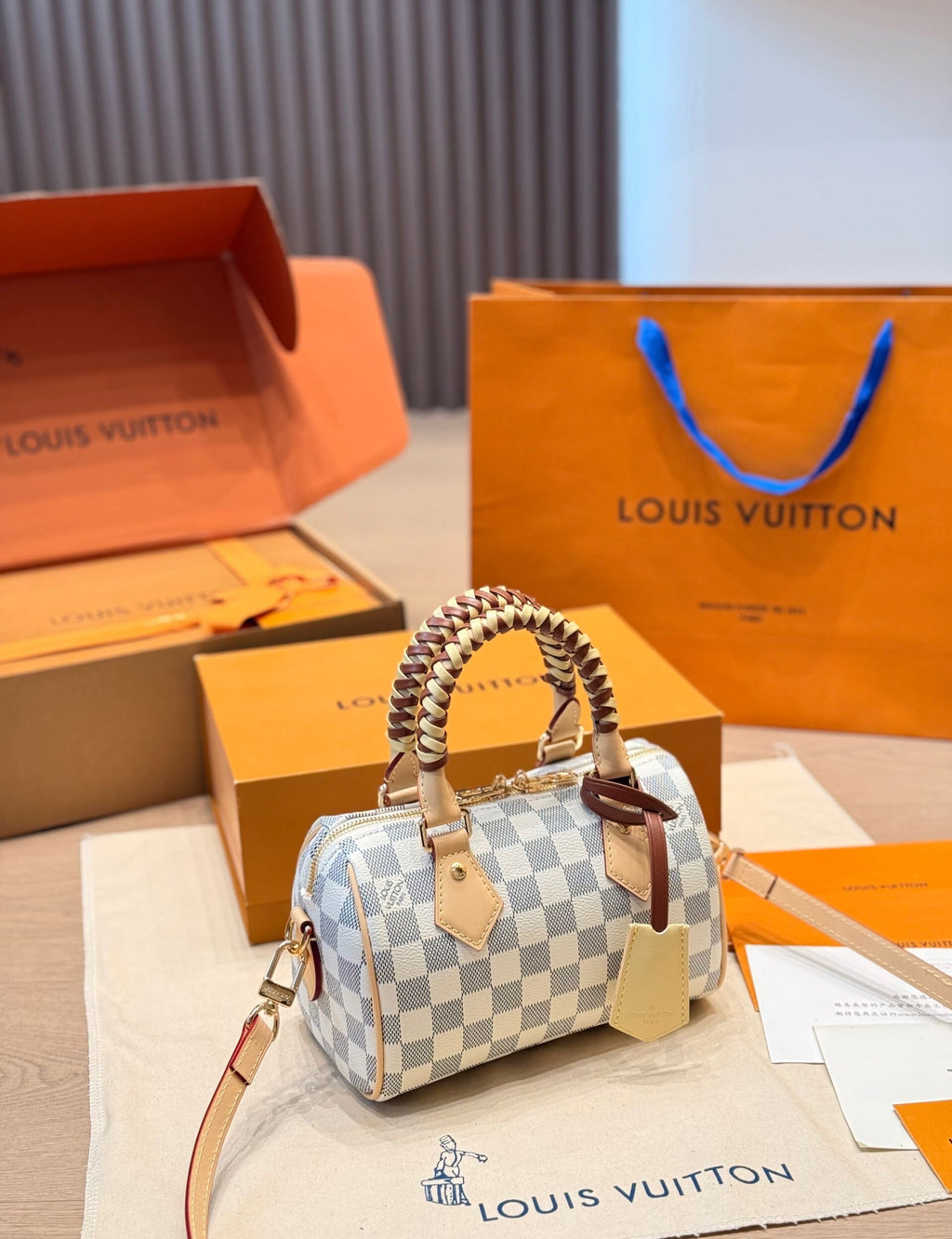 LOUIS VUITTON N40950 Speedy Bandoulière 20