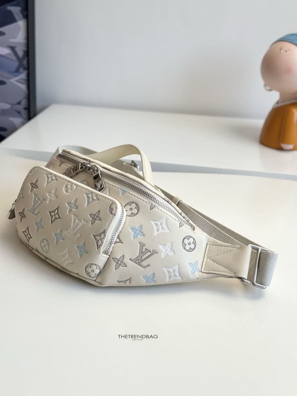 LOUIS VUITTON M28619 Rush Bumbag