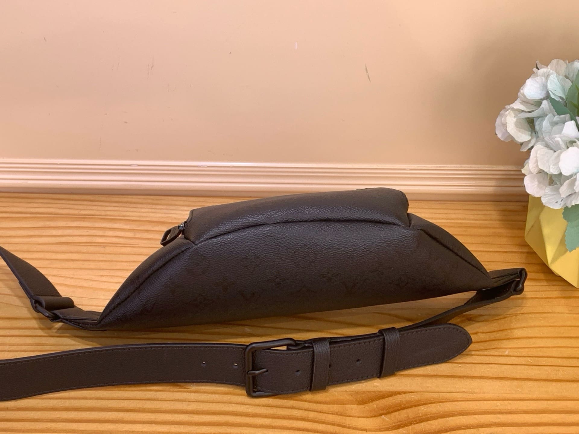 LOUIS VUITTON M26763 Rush Bumbag