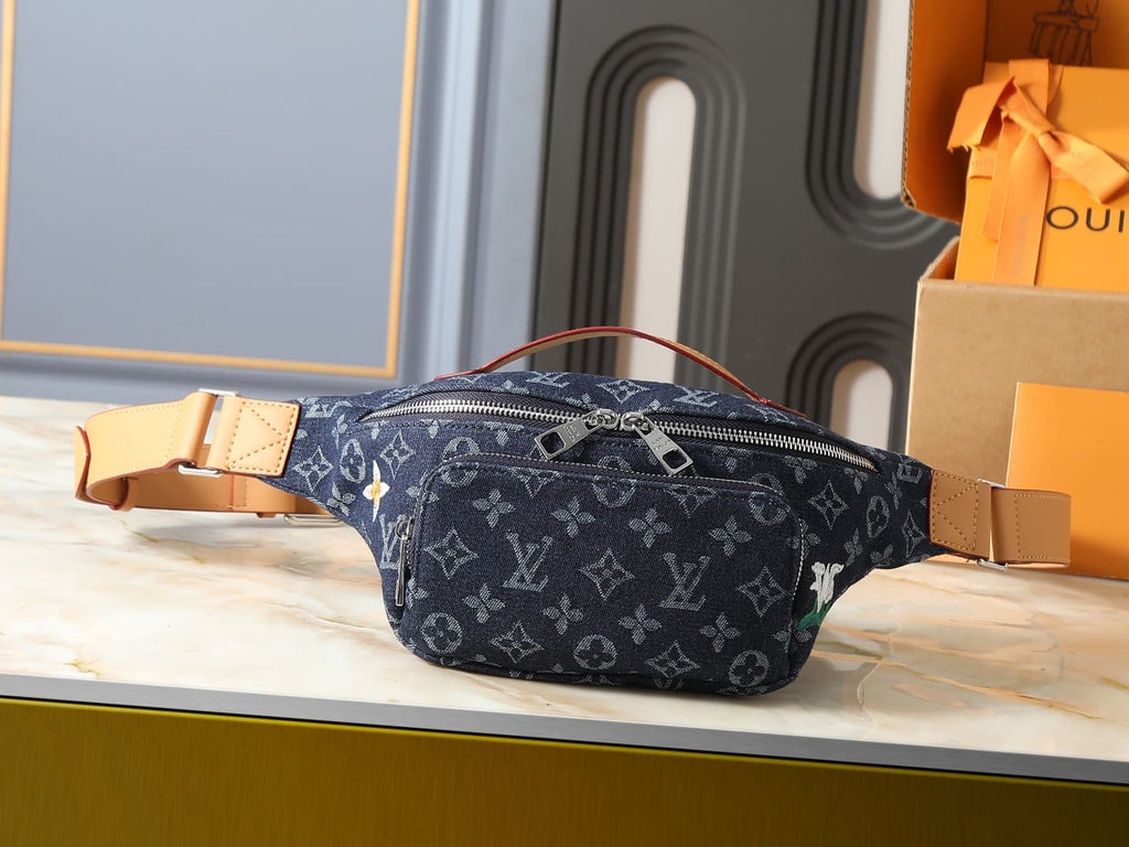 LOUIS VUITTON M27640 Rush Bumbag