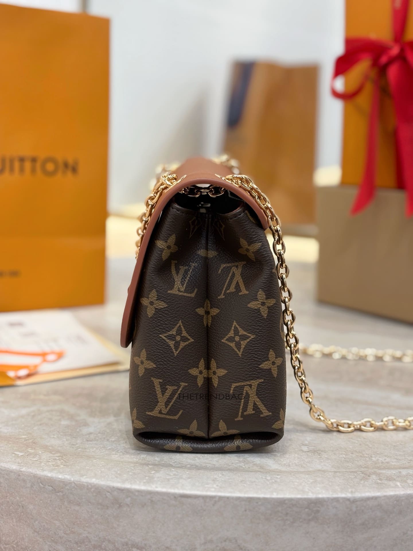 LOUIS VUITTON M28611 Madeleine PM