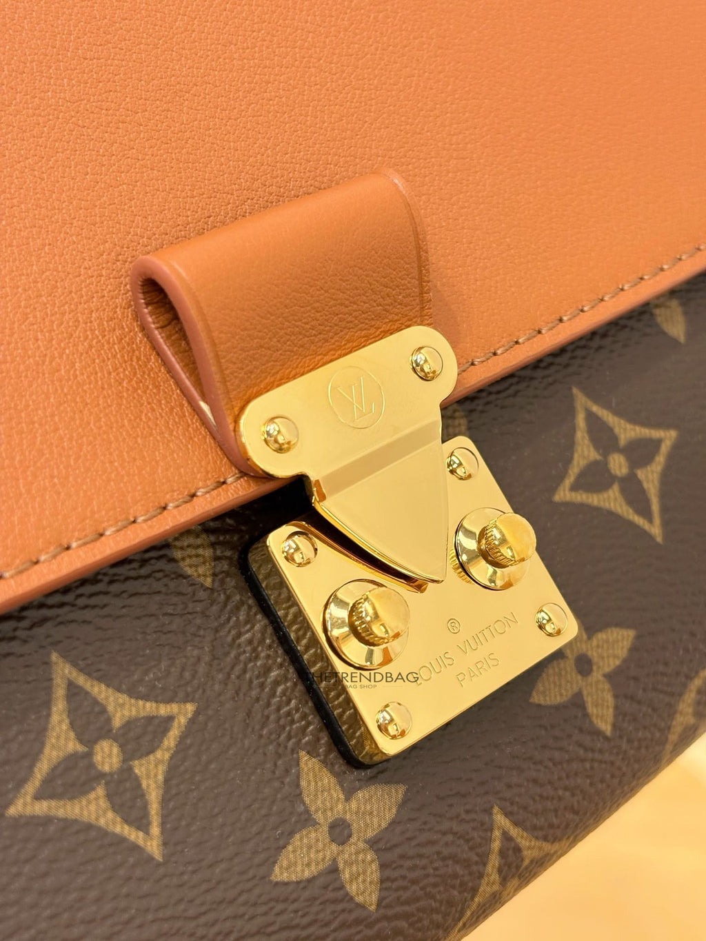 LOUIS VUITTON M28611 Madeleine PM