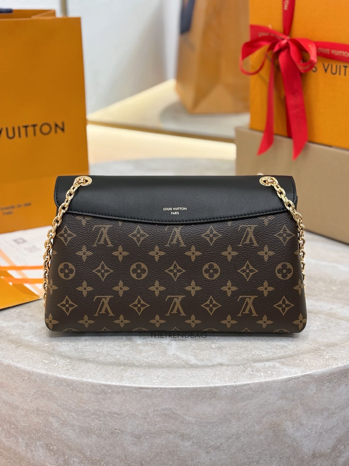 LOUIS VUITTON M28610 Madeleine PM