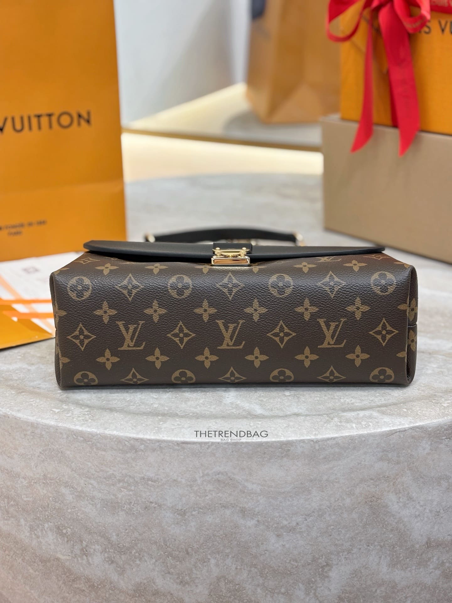 LOUIS VUITTON M28610 Madeleine PM