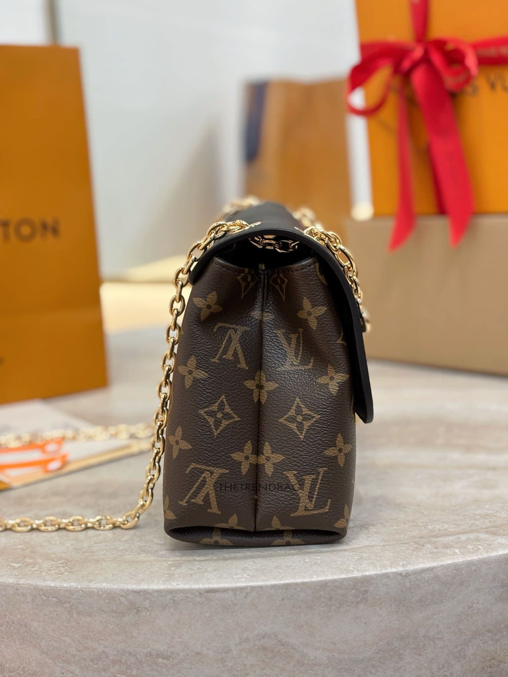 LOUIS VUITTON M28610 Madeleine PM