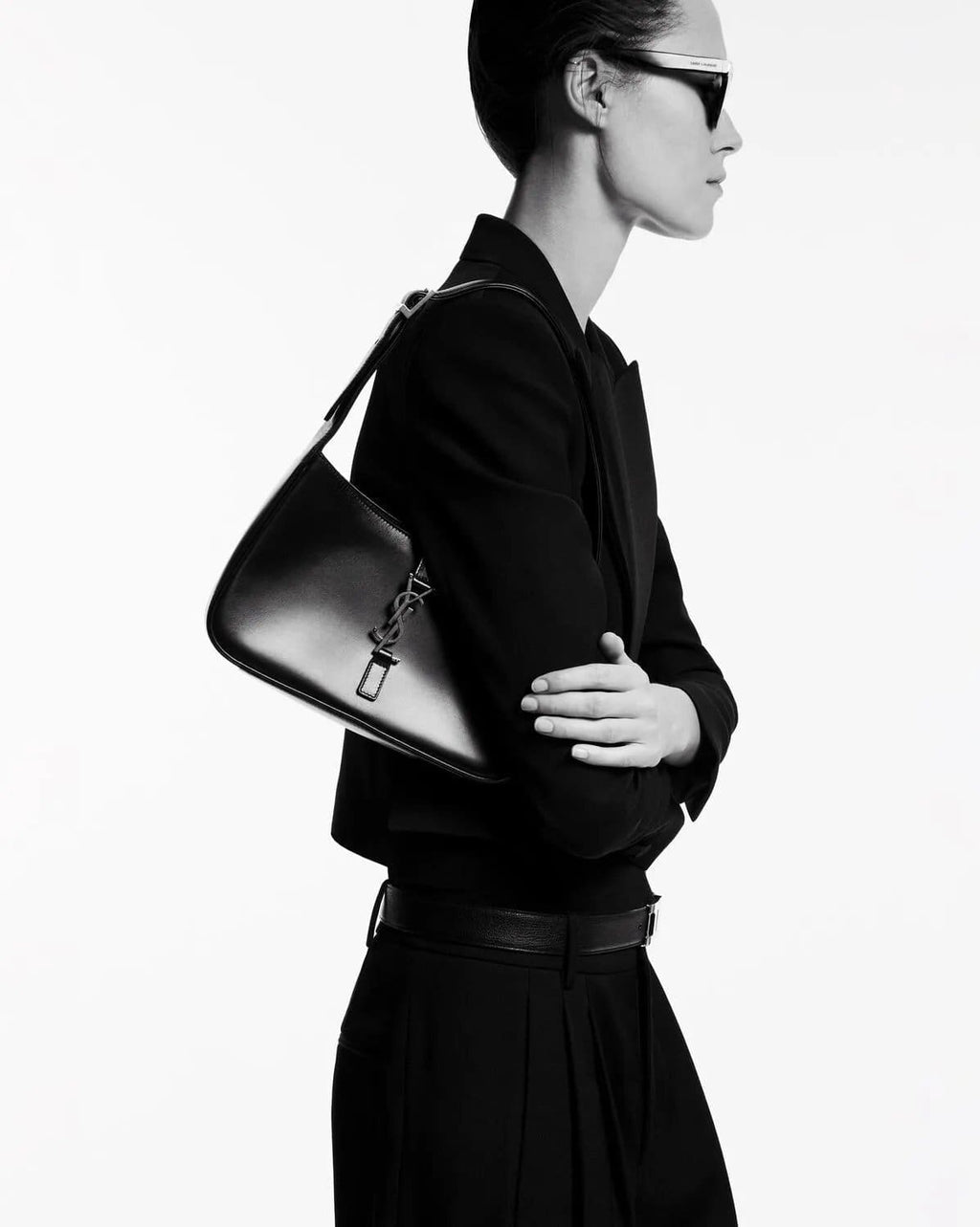 SAINT LAURENT LE 5 À 7 IN SHINY LEATHER