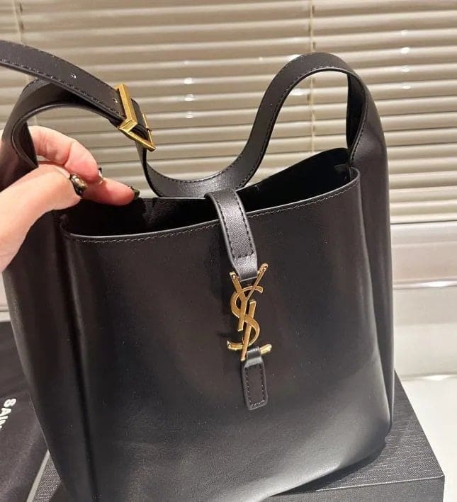 SAINT LAURENT LE 5 À 7 SUPPLE SMALL IN PADDED LAMBSKIN