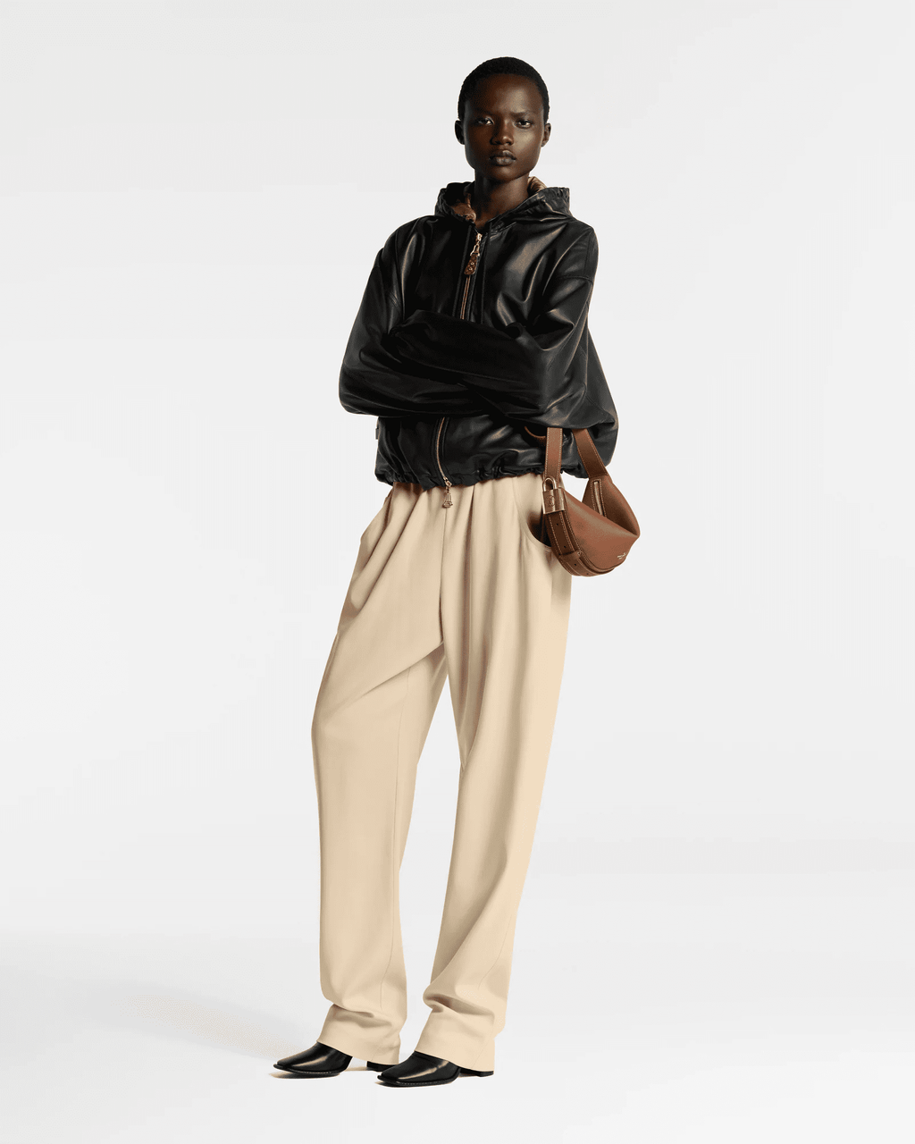 Louis Vuitton M83546 Low Key Bumbag