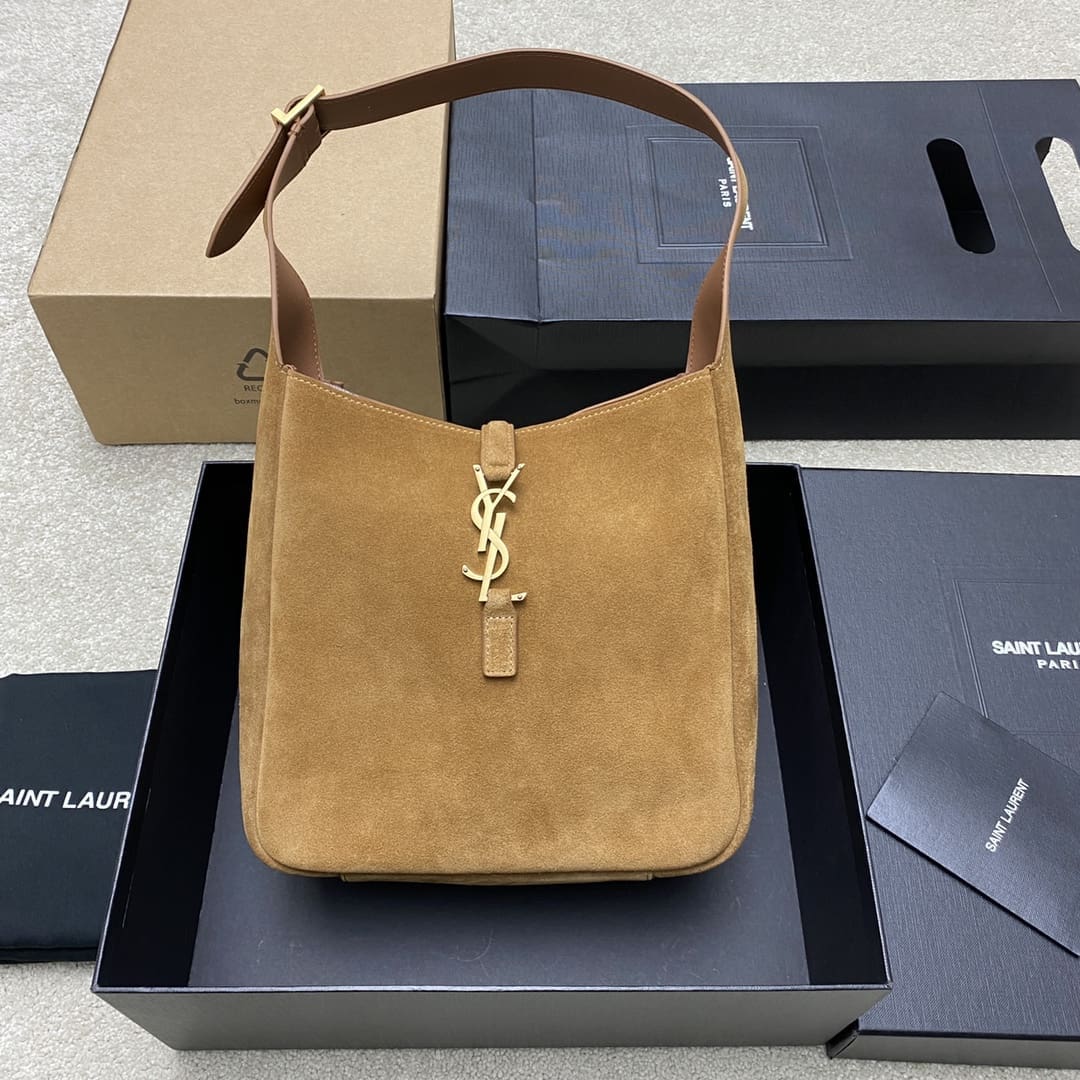 SAINT LAURENT LE 5 À 7 supple LARGE in suede