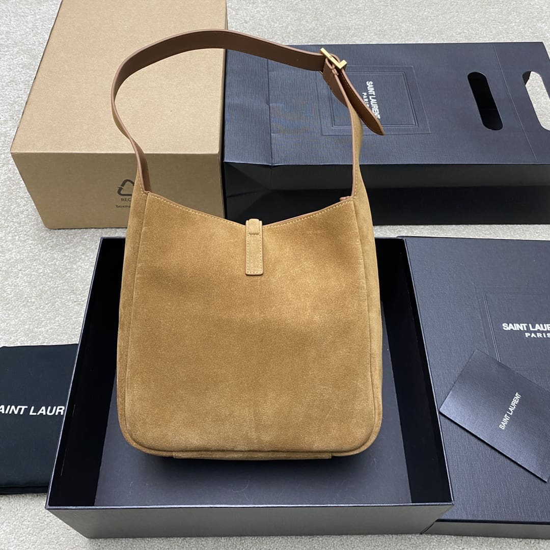 SAINT LAURENT LE 5 À 7 supple LARGE in suede
