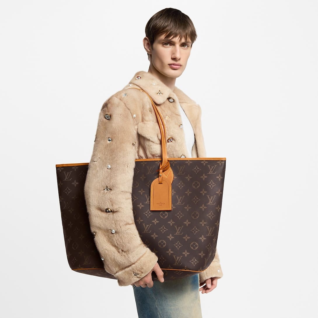 LOUIS VUITTON M14023 Nevereverfull