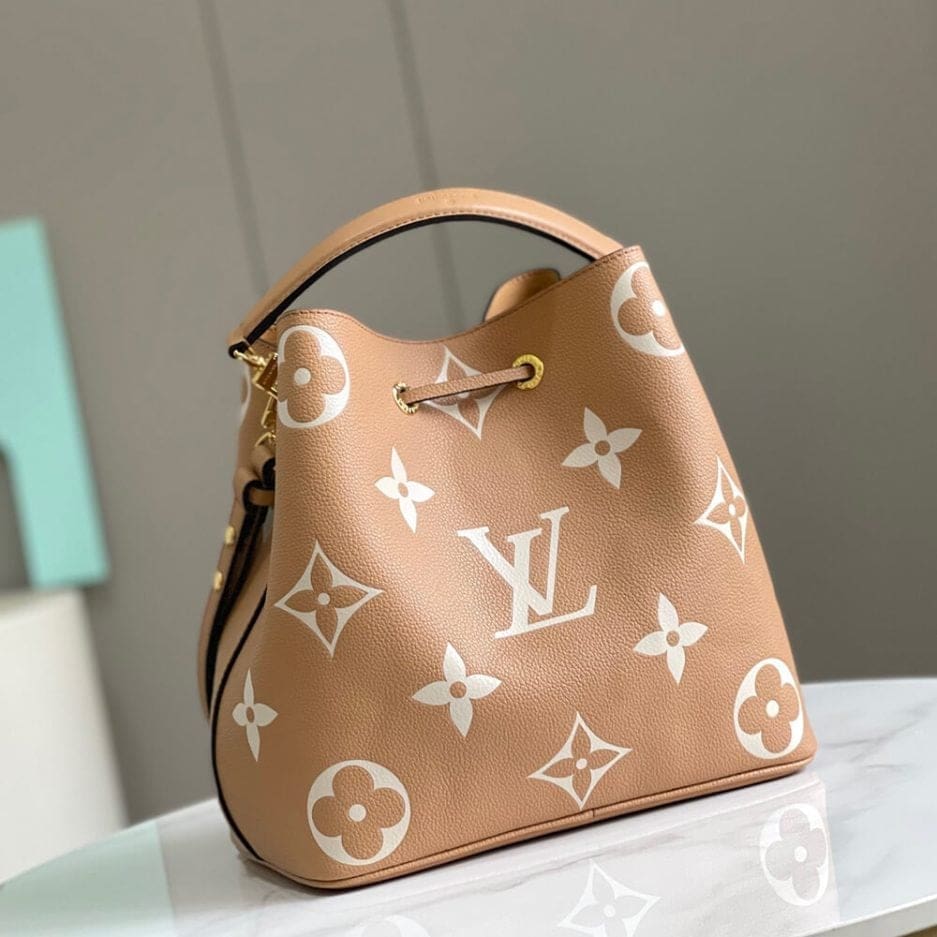 Louis Vuitton M45808 NéoNoé MM