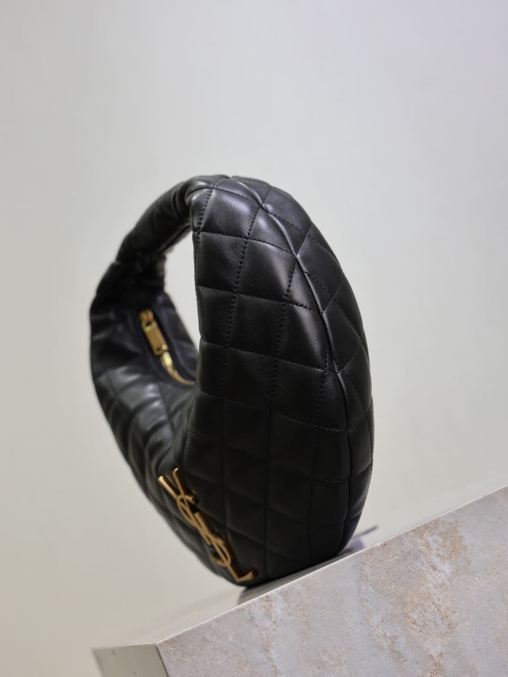 SAUINT LAURENT ICARINO in quilted nappa