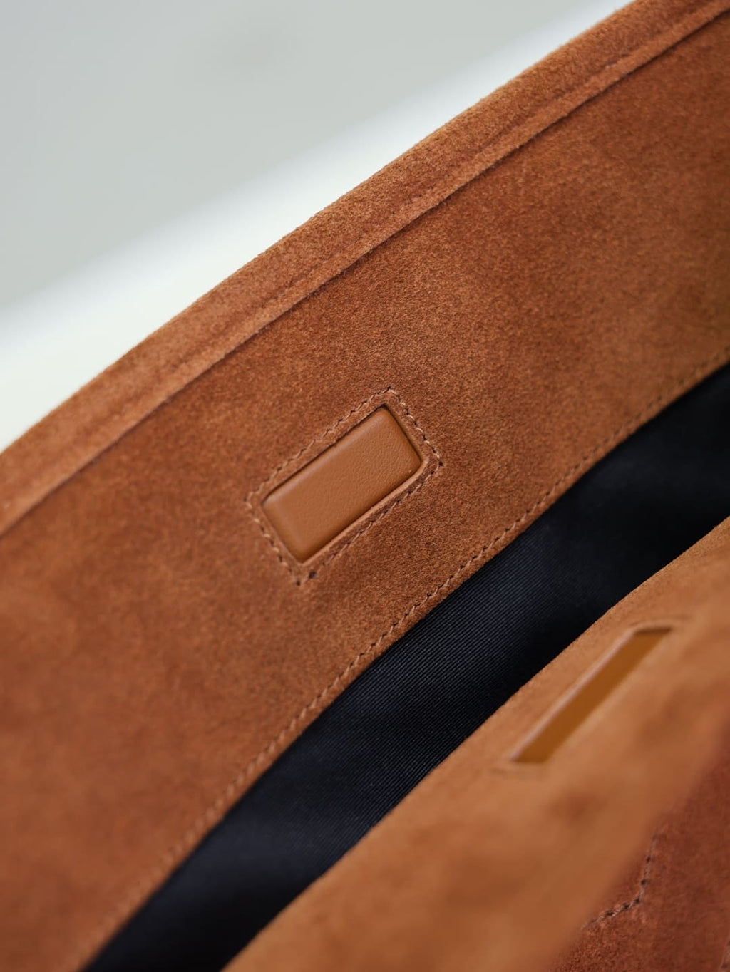 SAINT LAURENT NIKI supple bucket in suede