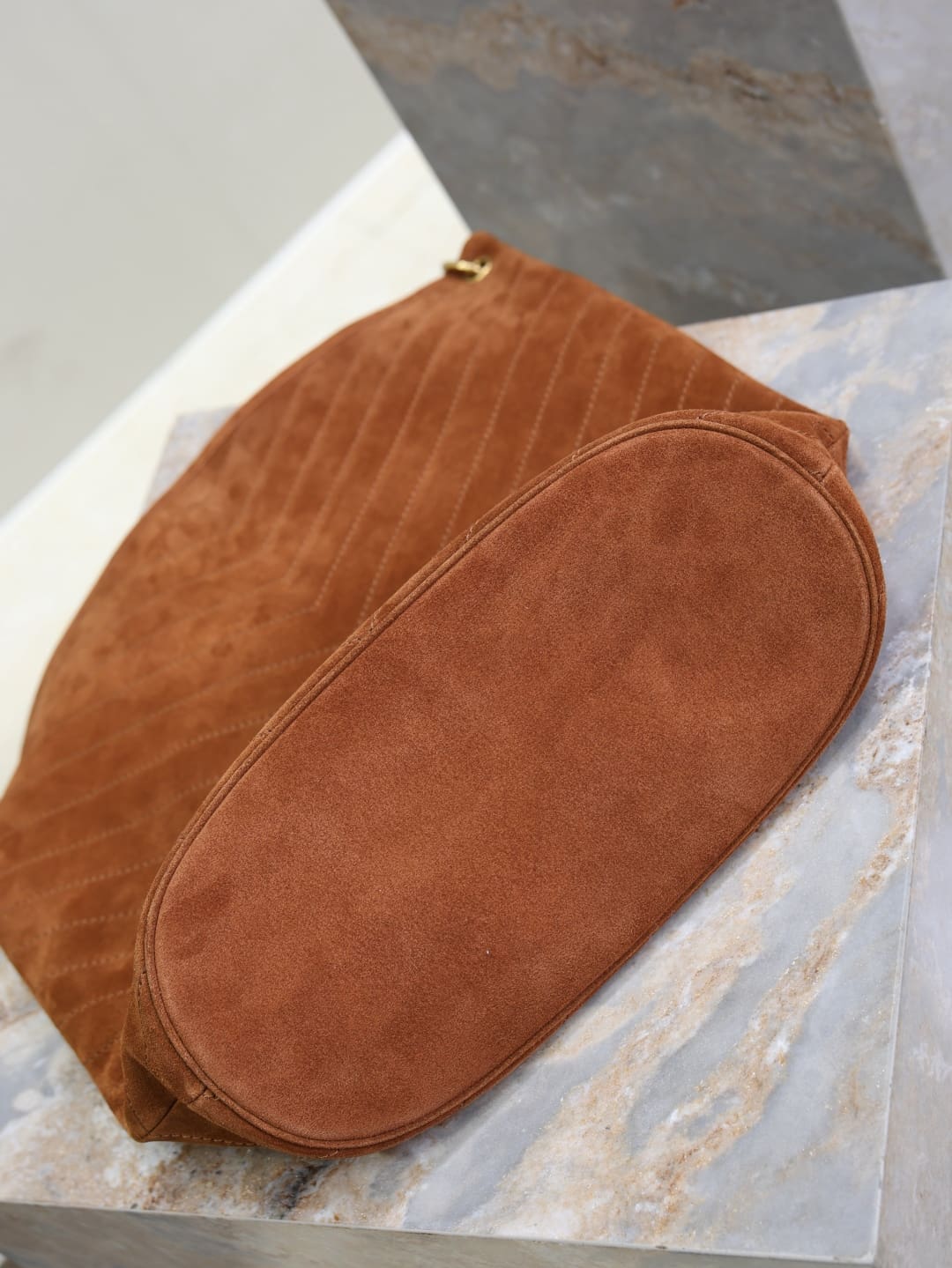 SAINT LAURENT NIKI supple bucket in suede