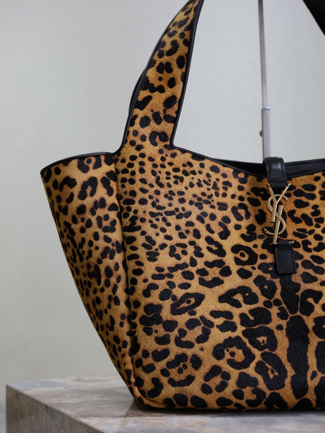 SAINT LAURENT LE 5 À 7 BEA in pony hair leather