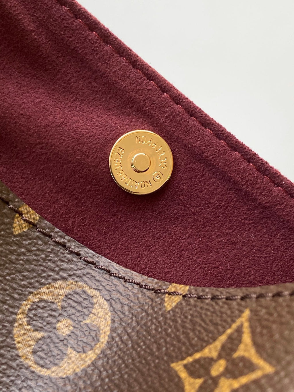 Louis Vuitton M12925 ALL IN BB Bag