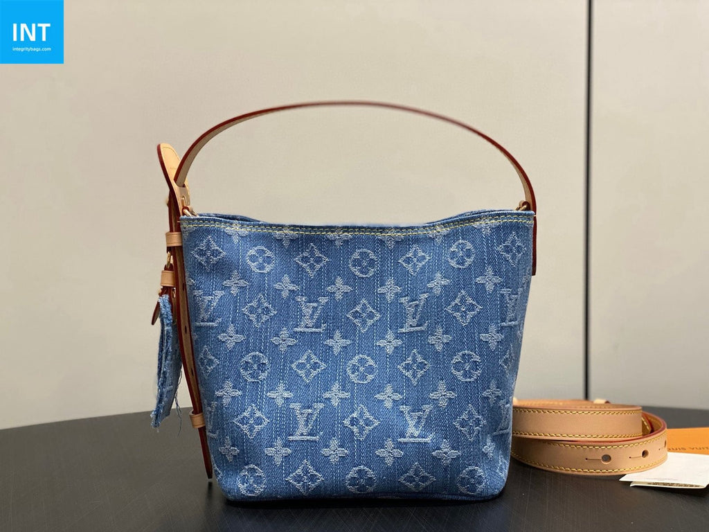 Louis Vuitton M28107 All In BB