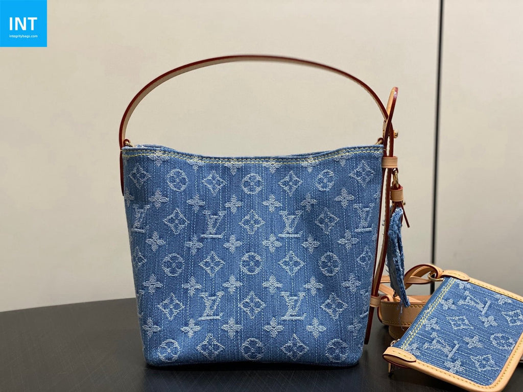 Louis Vuitton M28107 All In BB