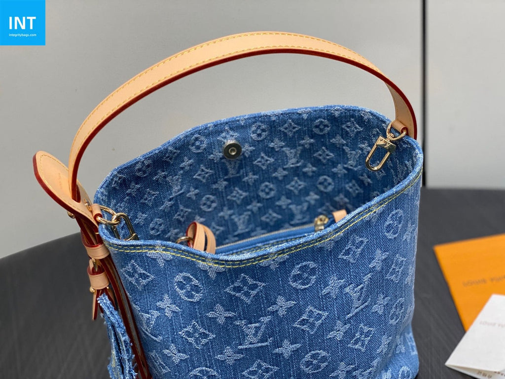 Louis Vuitton M28107 All In BB