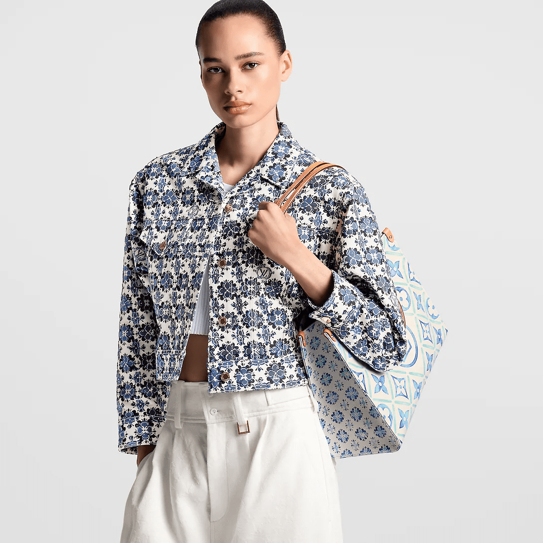 Louis Vuitton M11262 OnTheGo MM