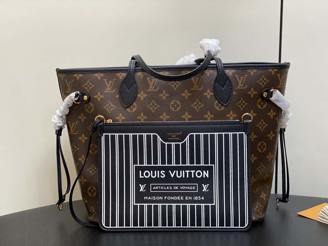 Louis Vuitton M28351 Neverfull Inside Out MM