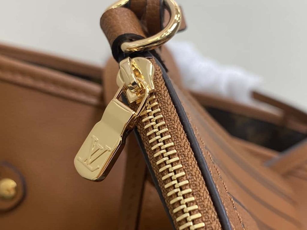 Louis Vuitton M12061 NEVERFULL INSIDE OUT MM