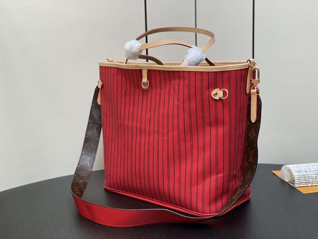 Louis Vuitton M12096 NEVERFULL BANDOULIÈRE INSIDE OUT MM