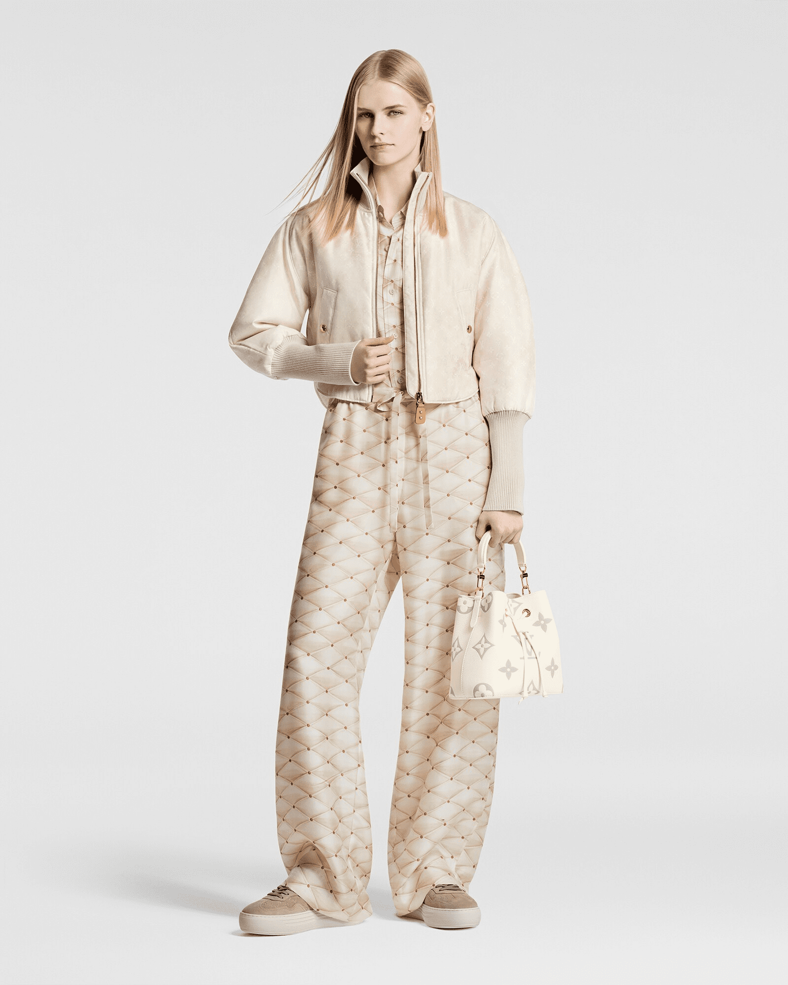 Louis Vuitton M24048 Néonoé BB