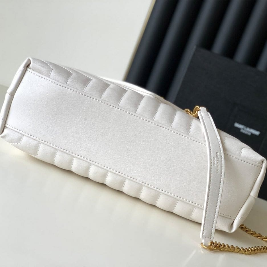 Saint Laurent  LOULOU Medium Shoulder Bag