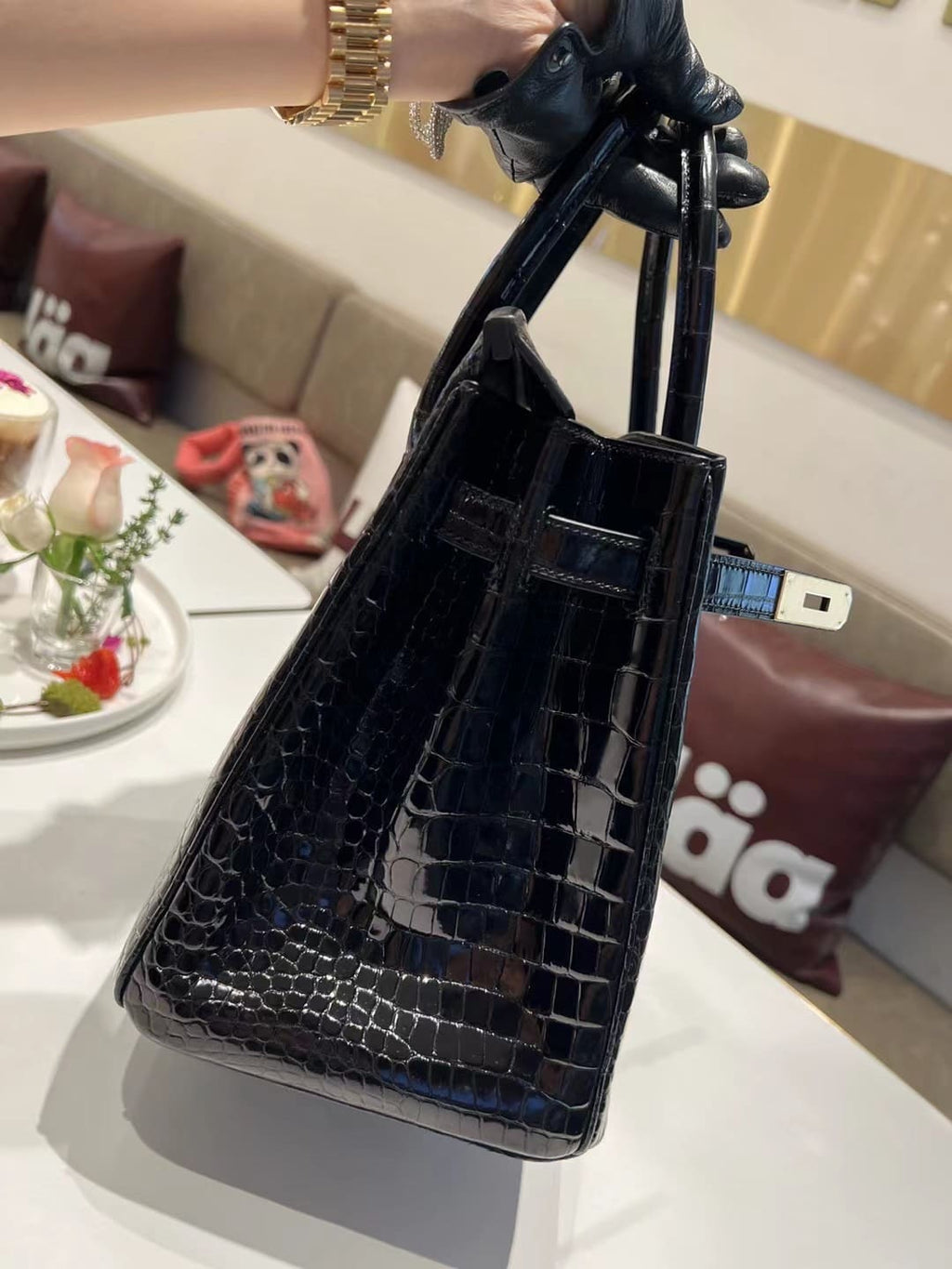 Hermès Black Matte Alligator Birkin 30 Gold Hardware