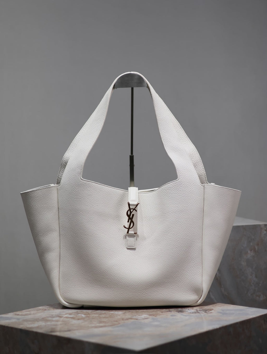 SAINT LAURENT LE 5 À 7 BEA in grained leather