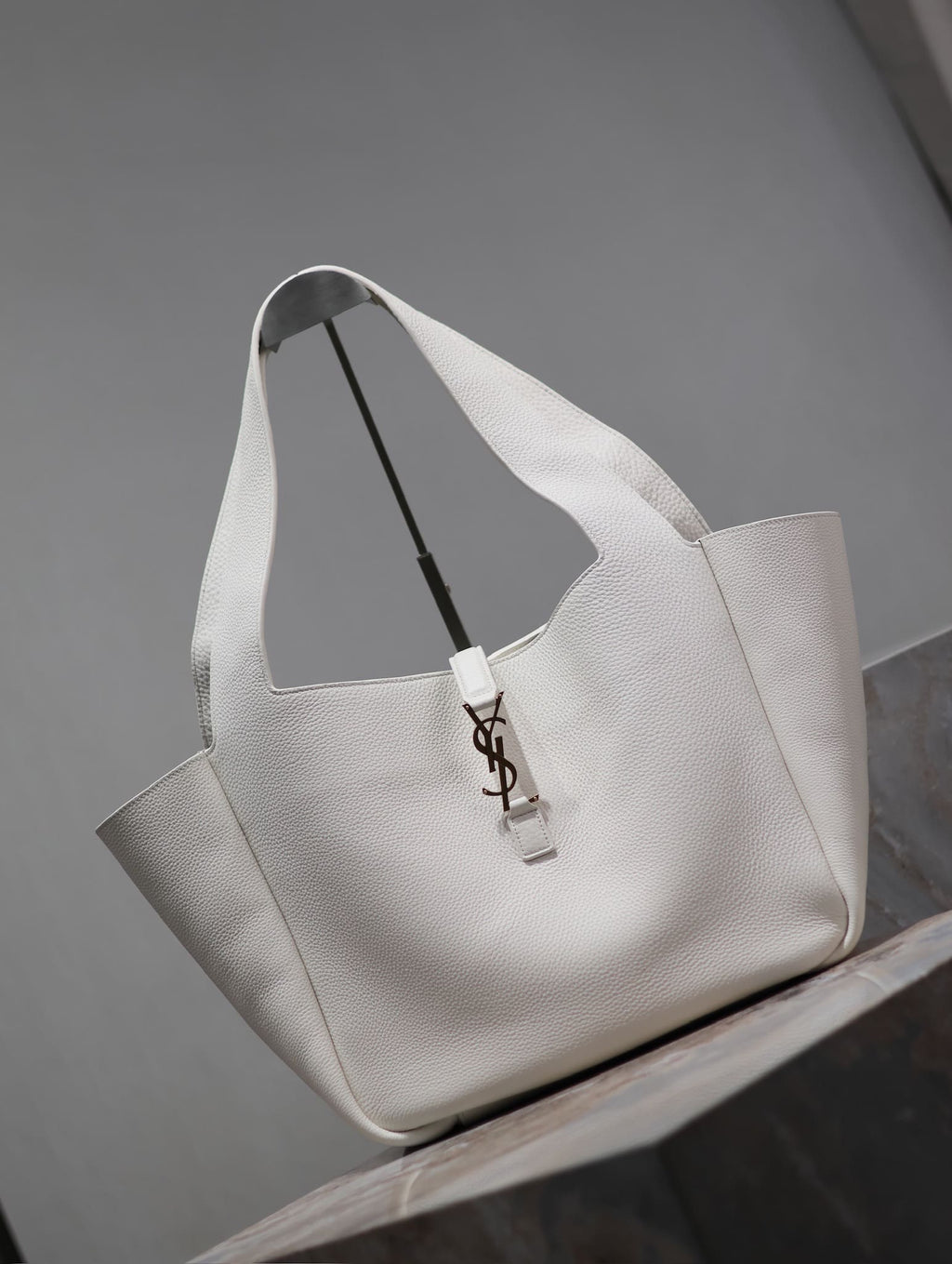 SAINT LAURENT LE 5 À 7 BEA in grained leather