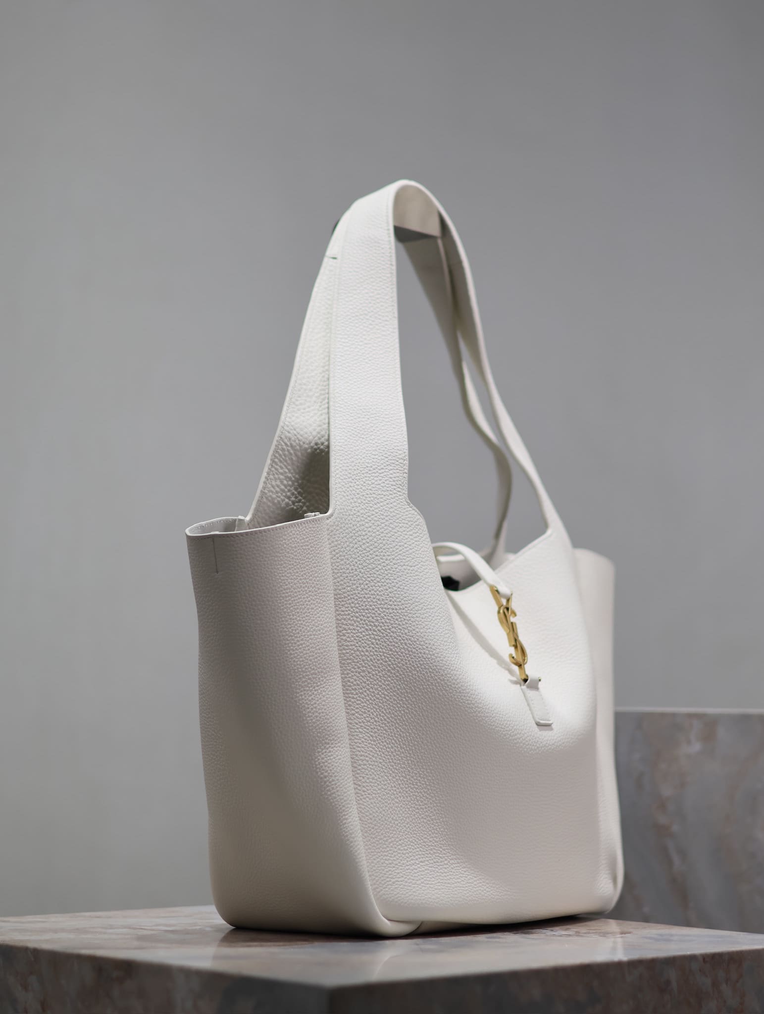 SAINT LAURENT LE 5 À 7 BEA in grained leather
