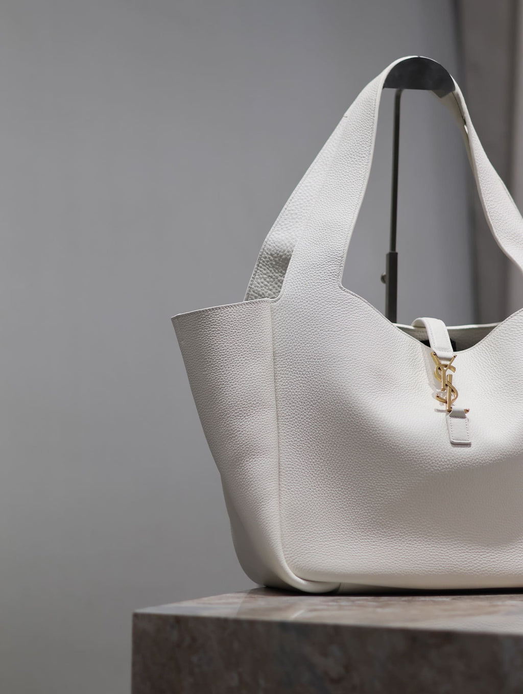 SAINT LAURENT LE 5 À 7 BEA in grained leather